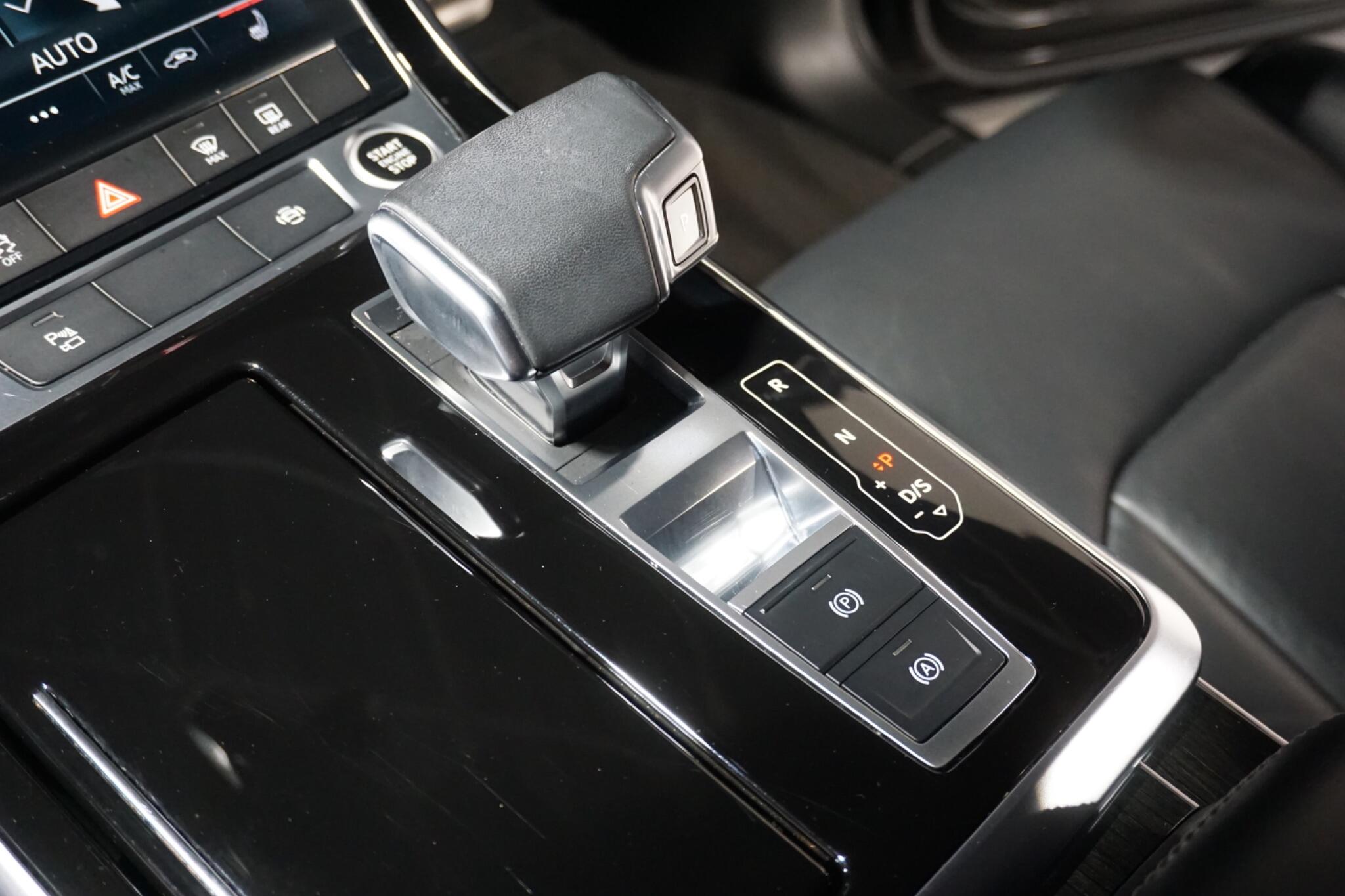 Audi Q7 3.0 TFSI V6 55 Black Edition SUV 5dr Petrol Tiptronic quattro Euro 6 (s/s) (340 ps)